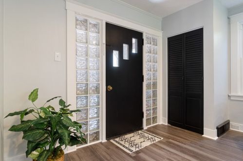 433 Green St, Whitaker PA  15120-3031 exterior