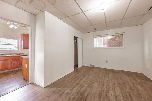 732 Adelaide St, Pittsburgh PA 15219-5714 exterior