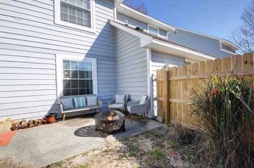 1731 Deer Path Dr, Mount Pleasant SC  29464-7711 exterior