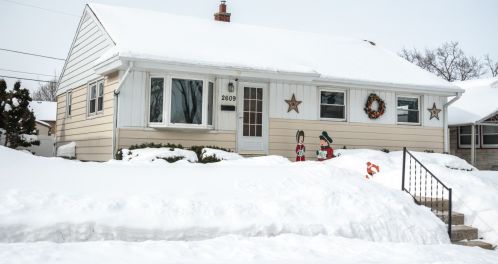 2609 63, Milwaukee WI 53219-2640 exterior