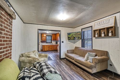 3 Breakneck Rd, Unity NH  03773-1818 exterior
