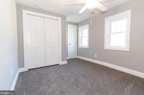 511 4th St, Laurel DE  19956-1506 exterior