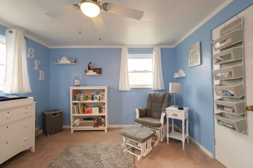 1290 Edgewood Dr, Whitaker PA  15120-1360 exterior