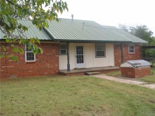 7318 Highway 37, Tuttle, OK 73089-8541
