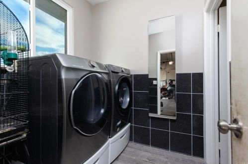 4539 Alpine, Alpine CA  91901-2110 exterior