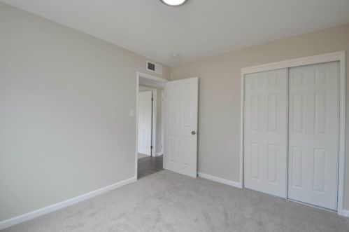 2020 Tokay Ave, Turlock CA  95380-4345 exterior