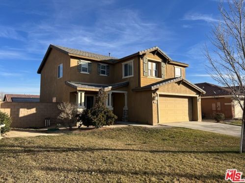 3027 Norberry St, Lancaster, CA 93535-6185