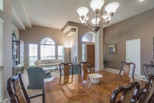 9221 Daystar Dr, Plano TX  75025-5057 exterior