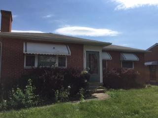 298 Topsfield Rd, Columbus, OH 43228-4430