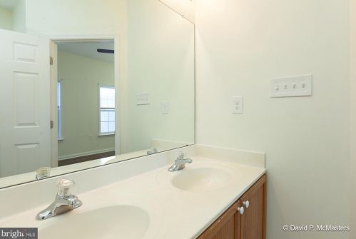 158 Dunlap Dr, Charles Town WV  25414-6506 exterior