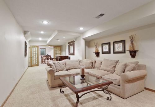 7260 Bancroft Way, South Saint Paul MN  55077-3113 exterior