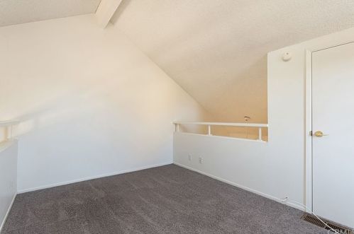 67 Lemon Grv, Irvine CA 92618-4510 exterior