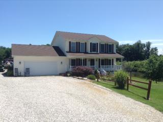 215 Summer Shade Ln, Brandenburg, KY 40108-6511