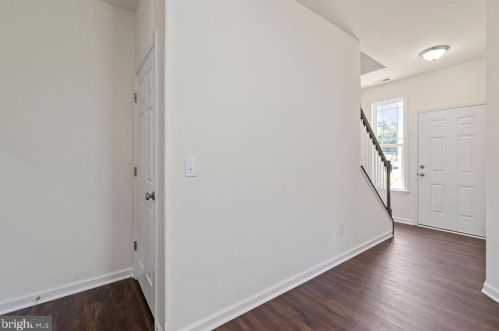 214 Mansfield St, Fredericksburg VA  22408-2320 exterior