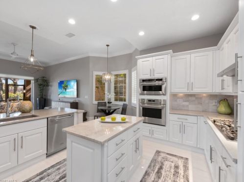 9274 Menaggio Ct, Naples, FL 34114-9660