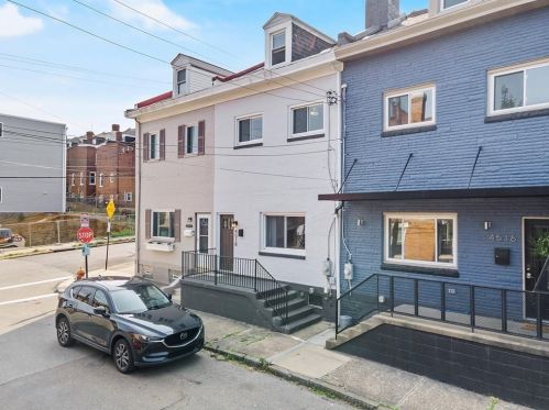 4518 Davison St, Pittsburgh, PA 15201-1726