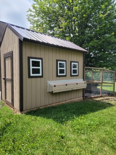 1930 Upper Vly Dr, West Jefferson OH  43162-9542 exterior