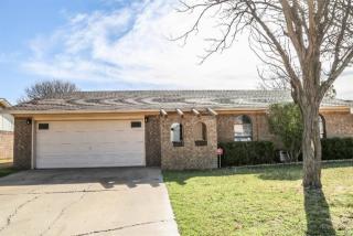 9813 Knoxville Ave, Lubbock, TX 79423-5144