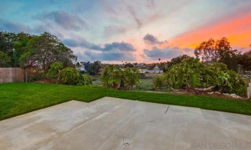 2944 Mobley St, San Diego CA 92123-3038 exterior