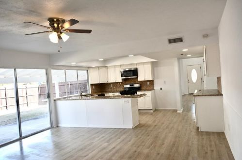 4721 Strickland Ave, Frisco TX 75056-2091 exterior