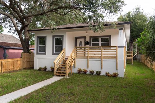 511 16th Ave, Saint Petersburg, FL 33701-5439