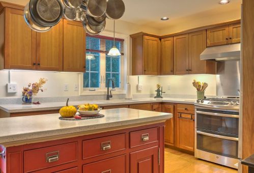 46 Queens Rd, Keene NH  03431-2132 exterior