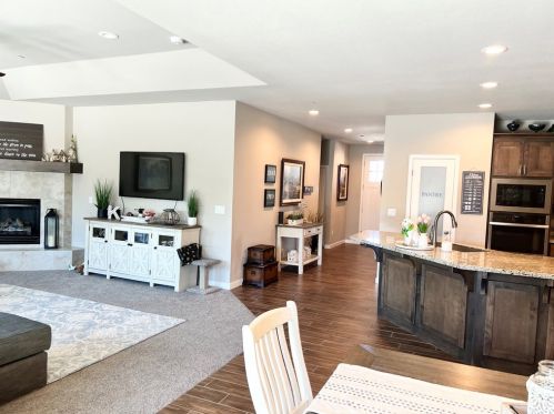 12 Bitterroot Ct, Chico CA  95973 exterior