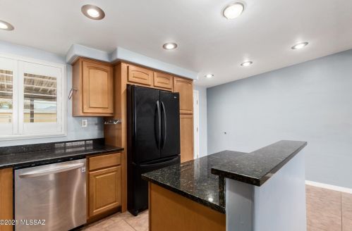 4941 Andrew St, Tucson AZ 85711-6431 exterior