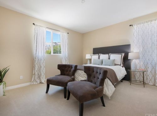 57 Volta Del Tintori St, Lake Elsinore CA  92532-0143 exterior