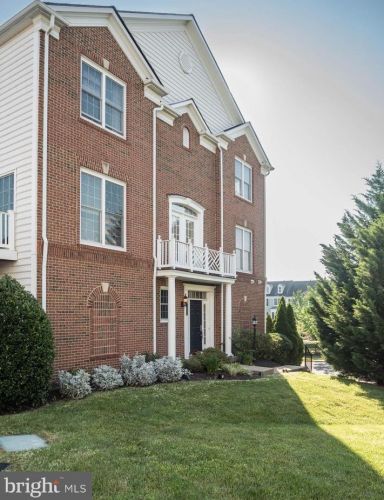 14606 Cadbury Way, Woodbridge, VA 22191-4035
