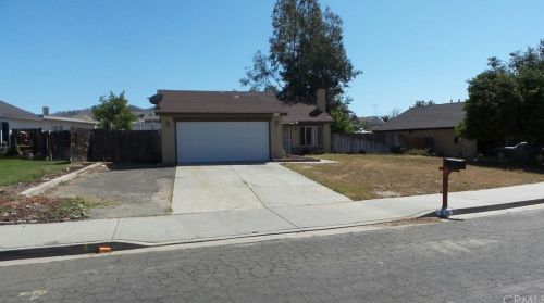 3246 Abbotsford Dr, Riverside, CA 92503-5216
