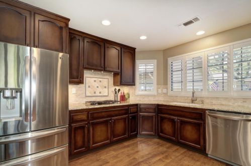 111 Pheasant Ln, Folsom CA exterior