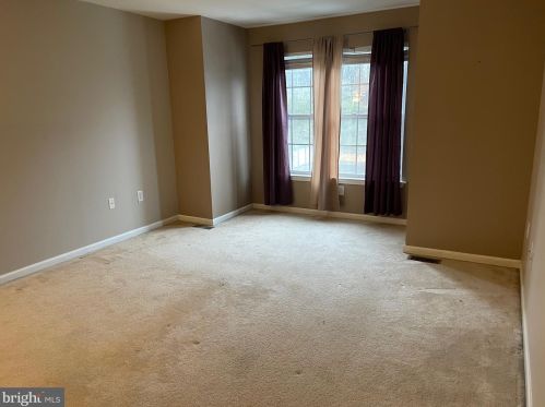 306 Hidden Dr, Blenheim NJ  08012-4443 exterior