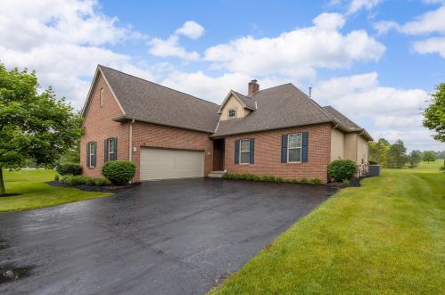 1502 Stewart Pl, Blacklick, OH 43004-9560