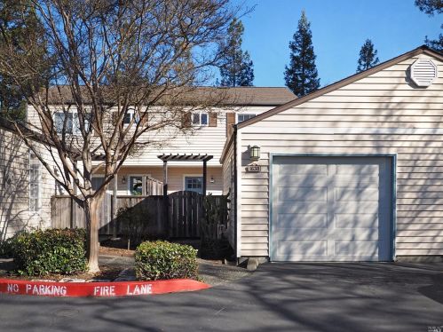 1638 Yardley St, Santa Rosa, CA 95403-2397