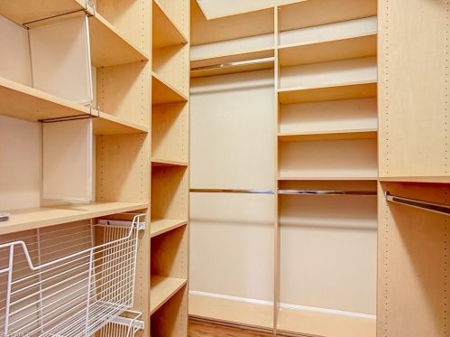 5690 Lago Villaggio Way, Naples FL  34104-5739 exterior