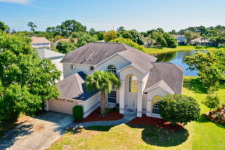 4833 Verona Cir, Melbourne, FL 32940-7152