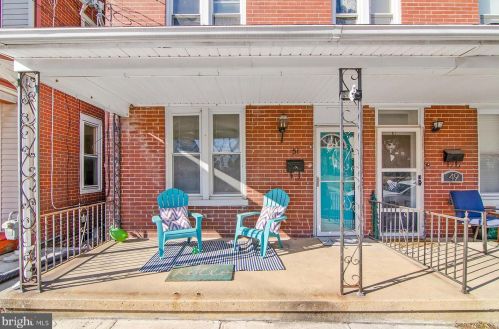 51 Gay St, Red Lion, PA 17356-1112