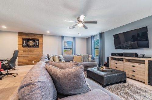 8236 Sequester Loop, Land O Lakes FL  34637-7592 exterior