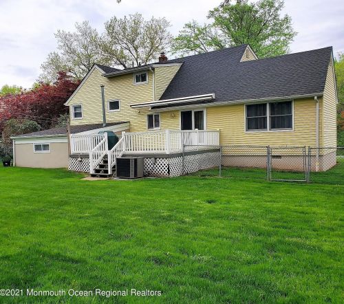 22 Crane Pkwy, Cranford NJ  07016-3459 exterior