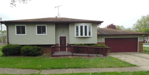 1401 2nd St, Hobart, IN 46342-4056