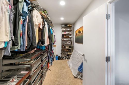 2875 Lloyd St, San Diego CA 92117-6031 exterior