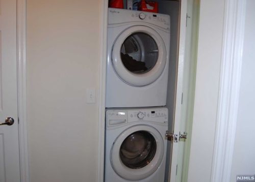 13 Iris Ln, Outwater NJ  07026-3560 exterior