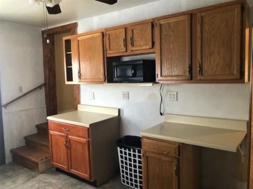 1921 Ridge Ave, New Kensington PA  15068-4041 exterior