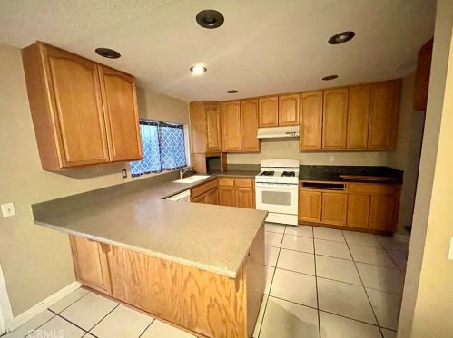 5061 Citadel Ave, San Bernardino CA  92407-4617 exterior