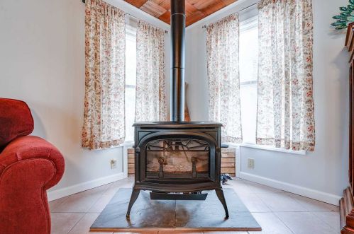 205 Titusville Rd, Poughkeepsie NY  12603-3270 exterior