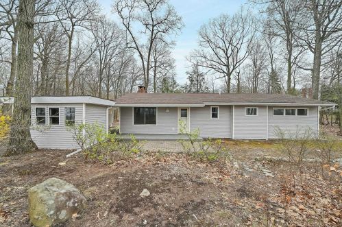 37 Emperor Ln, Montgomery NY  12549-1919 exterior