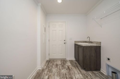 8940 Virginia St, Amelia VA  23002-4827 exterior