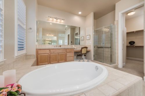 1717 Terracina Dr, Folsom CA  95762-5409 exterior