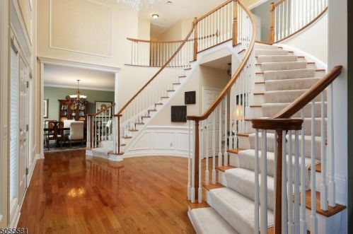 2 Savannah Ct, East Amwell Township, NJ 08551-2061